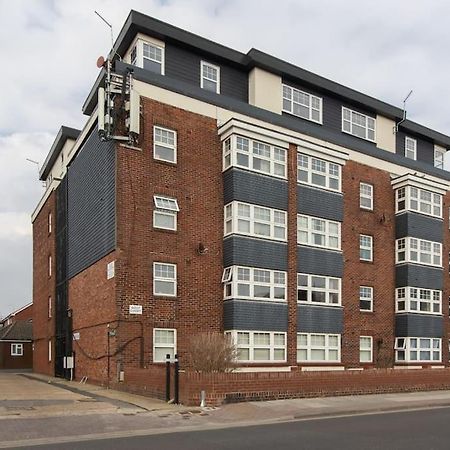 Open Mind Property - Southsea With Free Parking Portsmouth Esterno foto