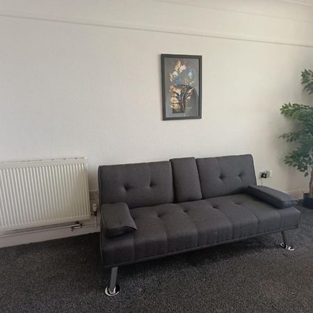 Open Mind Property - Southsea With Free Parking Portsmouth Esterno foto