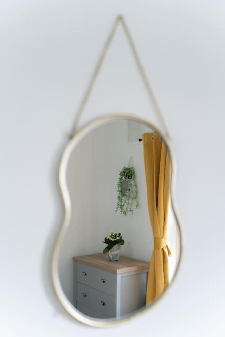 Open Mind Property - Southsea With Free Parking Portsmouth Esterno foto