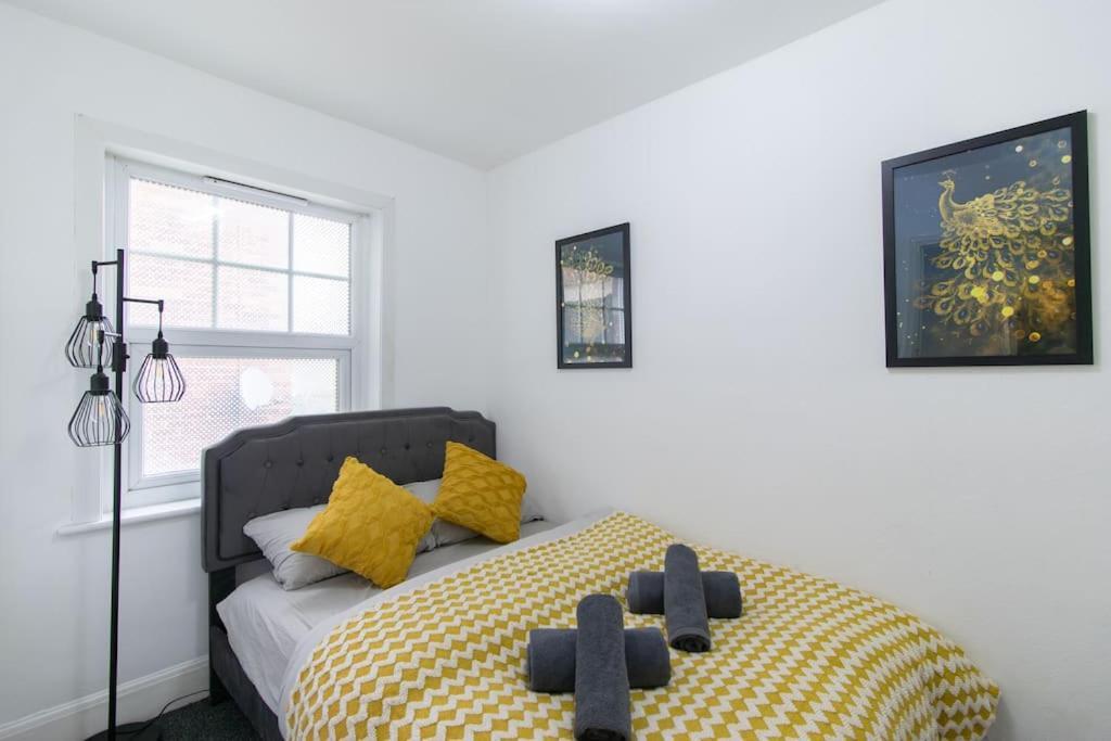 Open Mind Property - Southsea With Free Parking Portsmouth Esterno foto