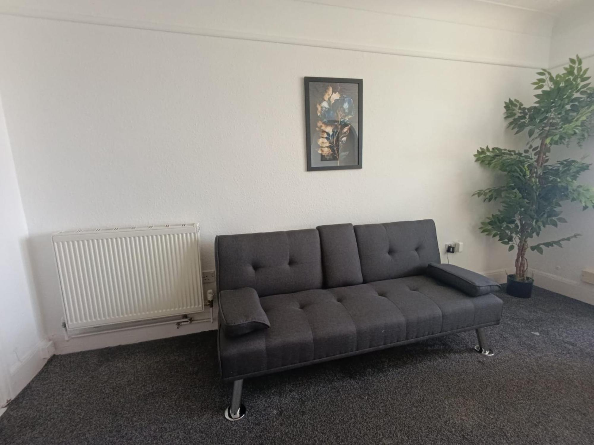 Open Mind Property - Southsea With Free Parking Portsmouth Esterno foto
